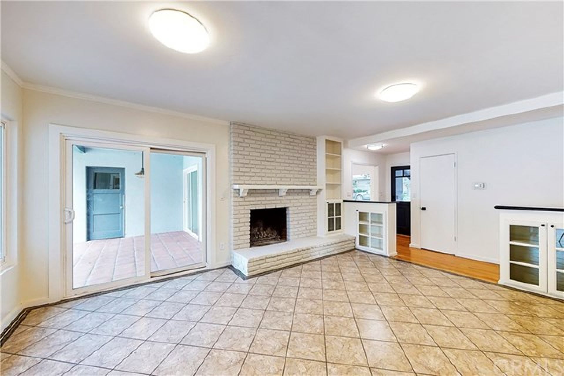2745 Scripps Place, Altadena CA: 