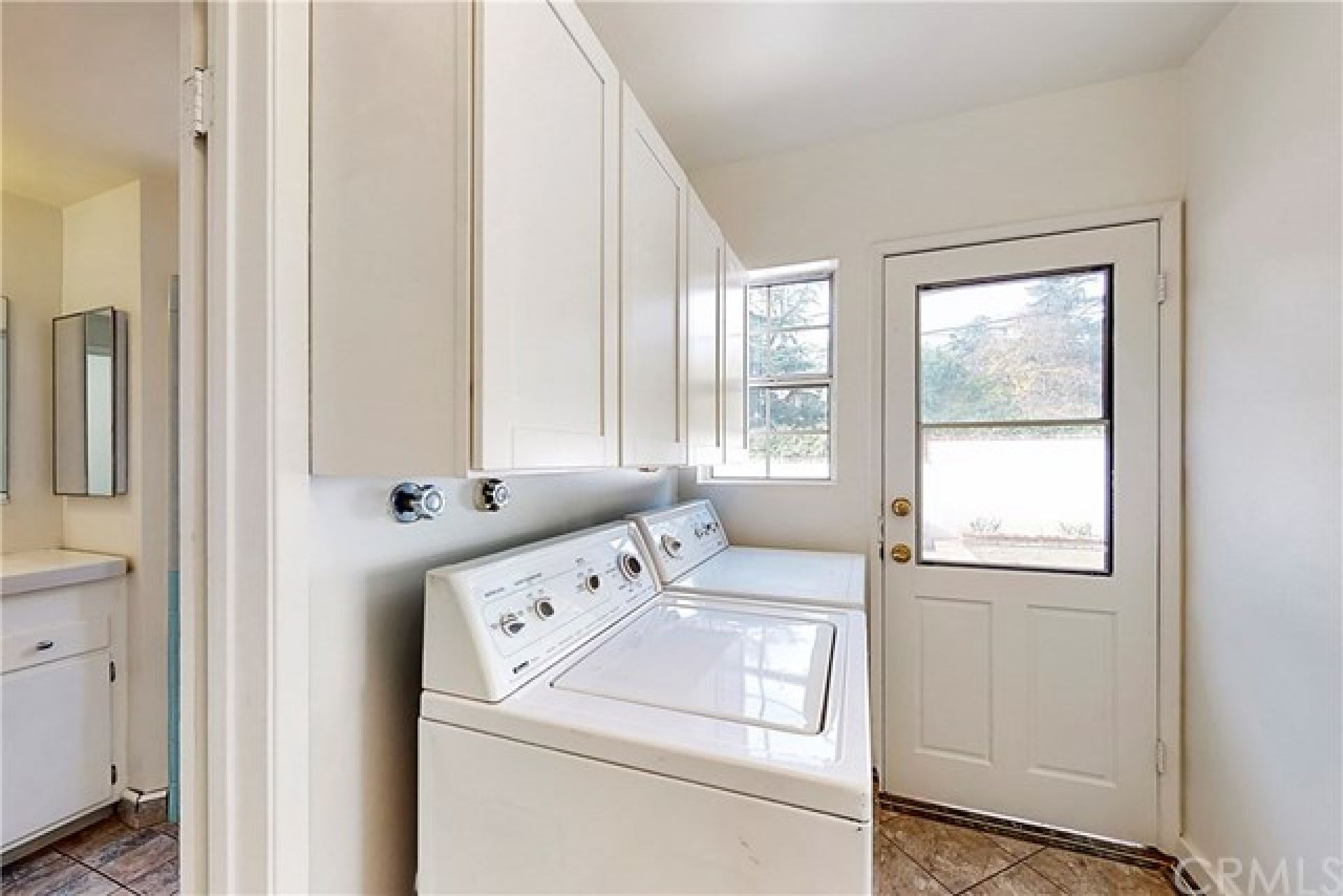 2745 Scripps Place, Altadena CA: 