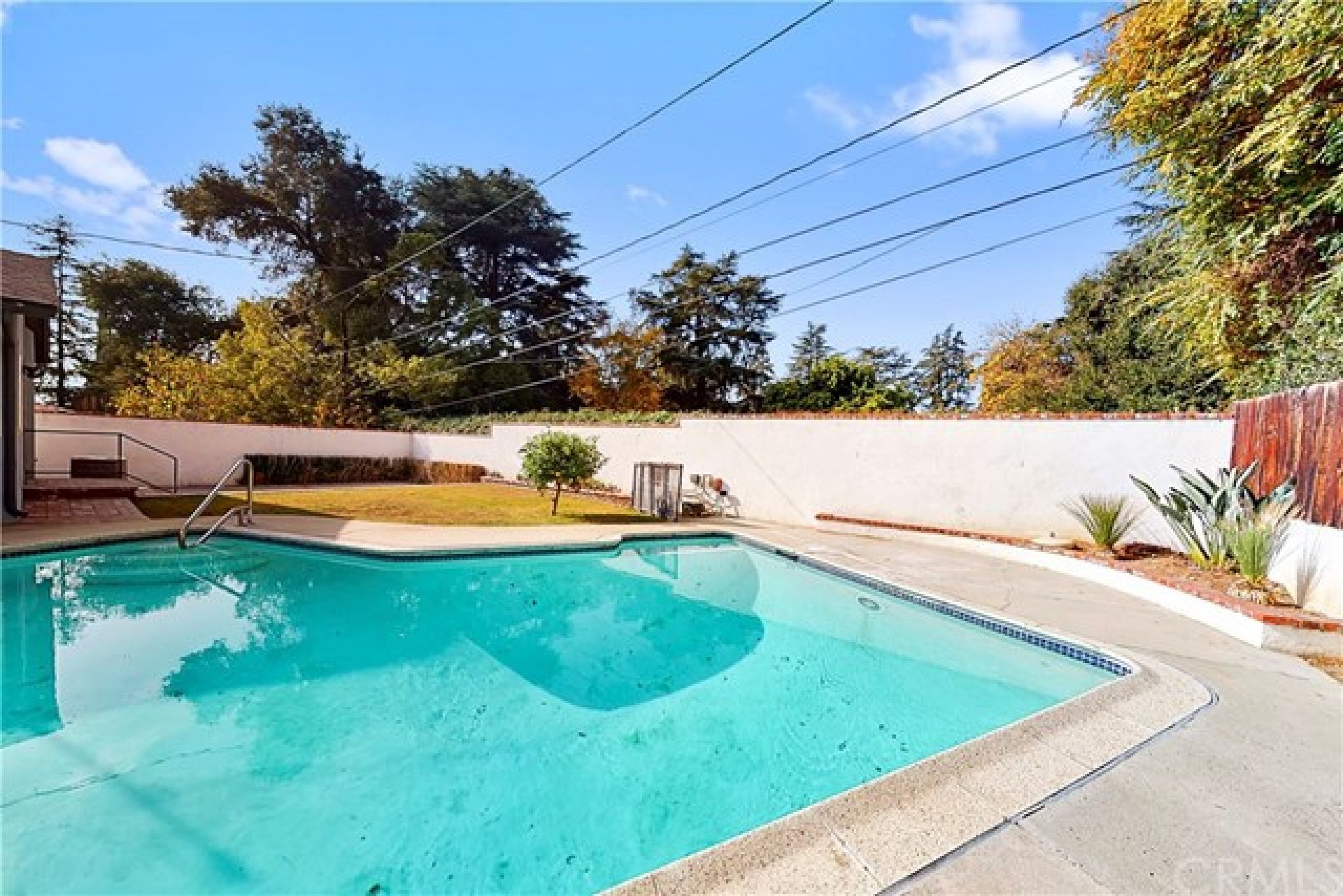 2745 Scripps Place, Altadena CA: 