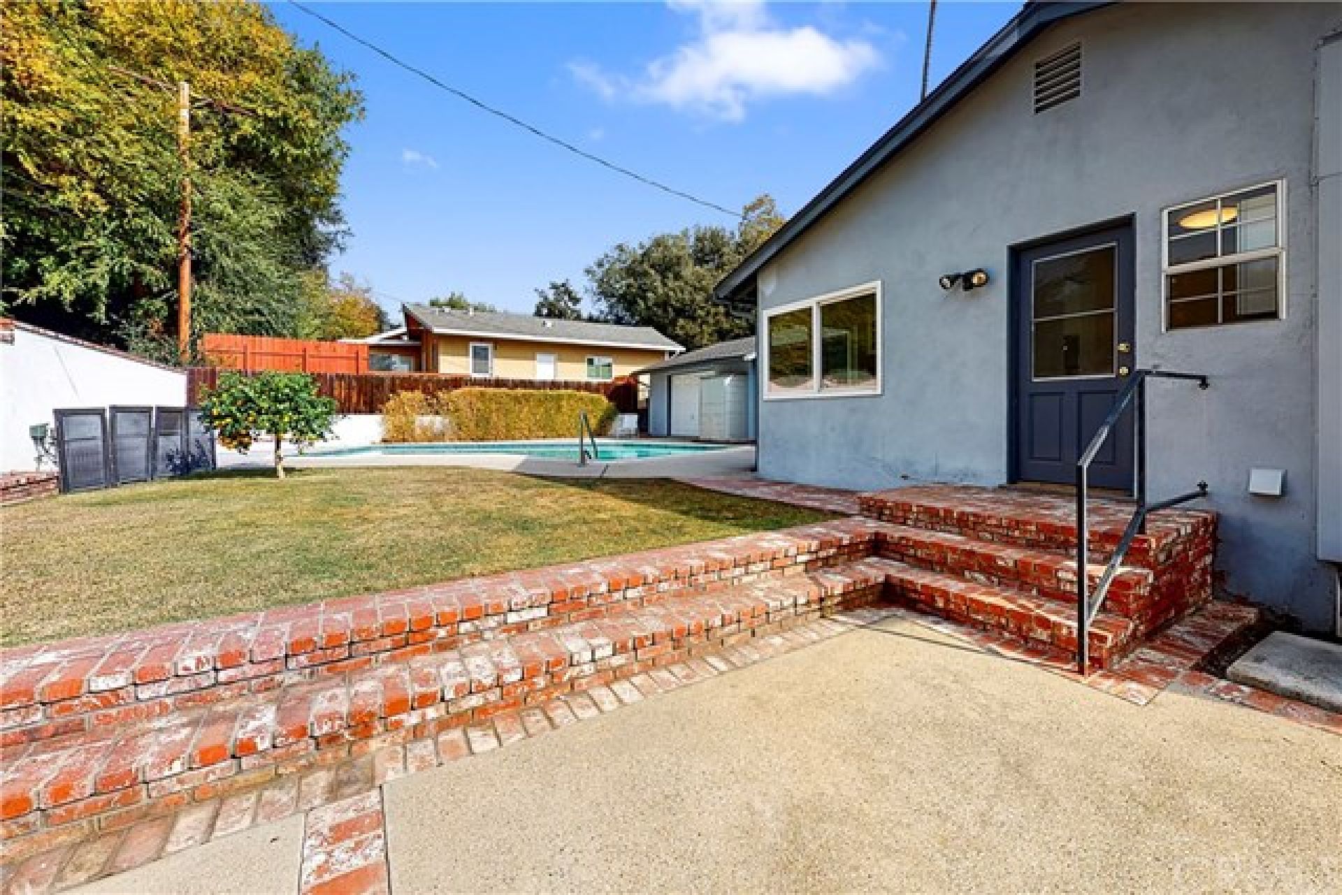 2745 Scripps Place, Altadena CA: 