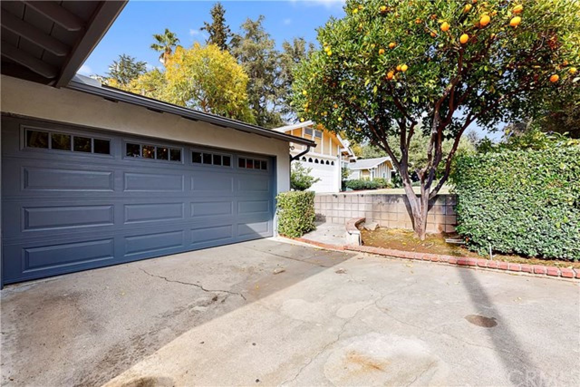 2745 Scripps Place, Altadena CA: 