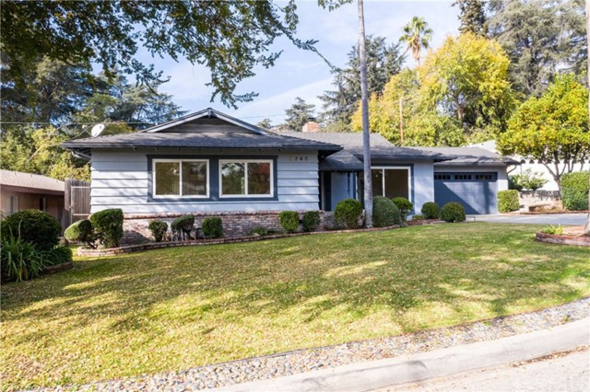 2745 Scripps Place, Altadena CA: 