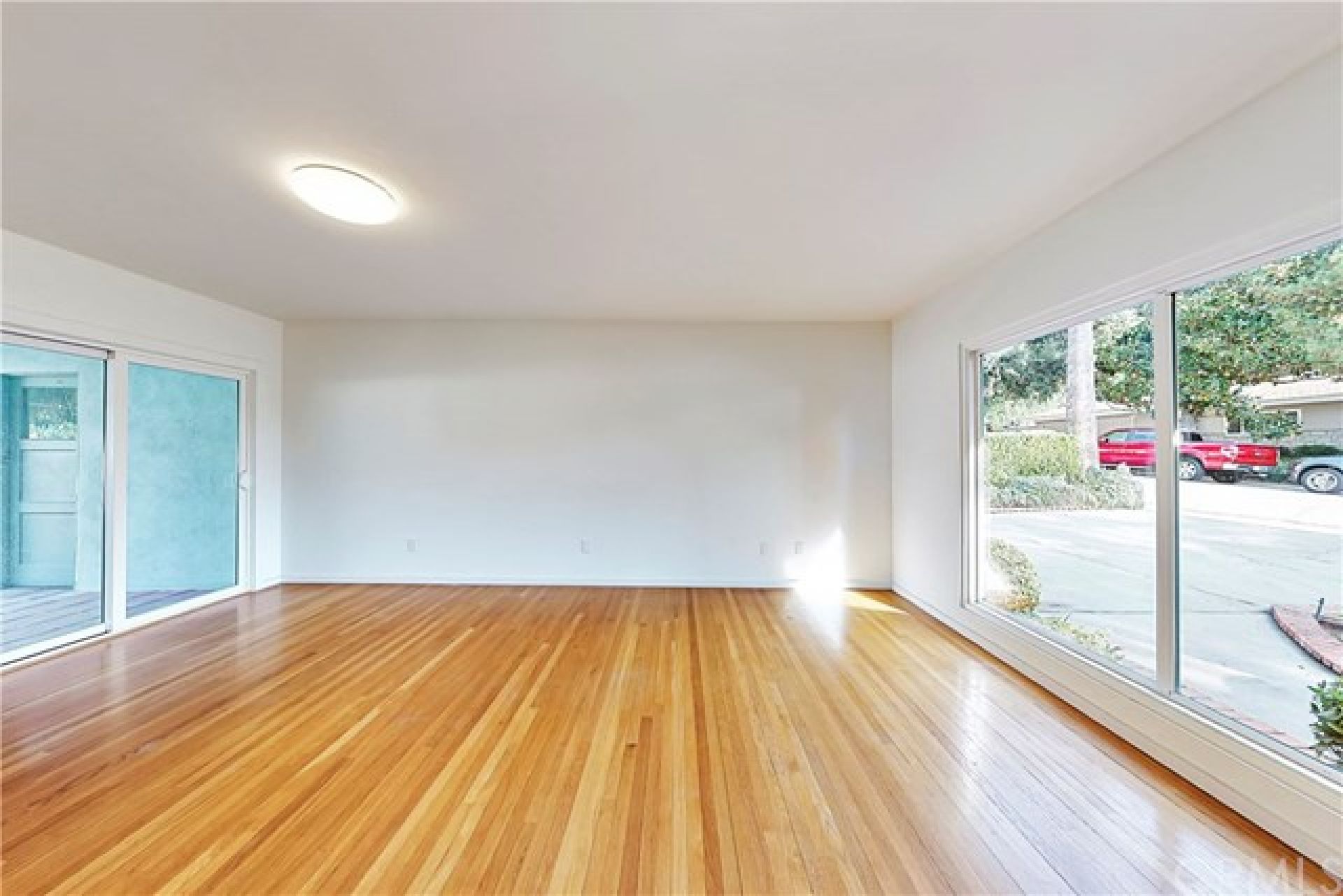 2745 Scripps Place, Altadena CA: 