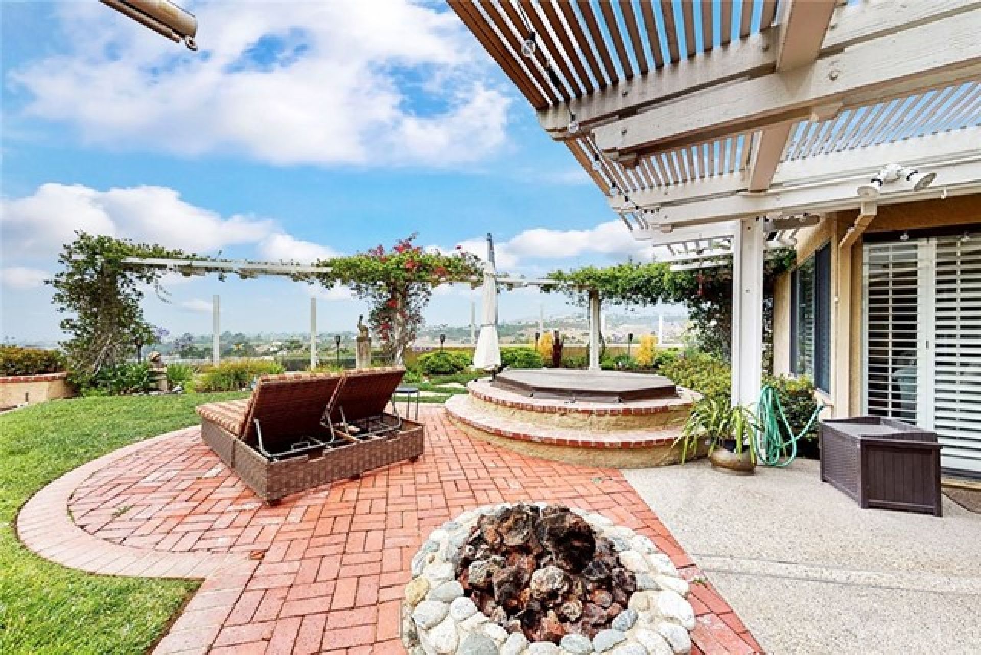 2219 Via Gavilan, San Clemente CA: 