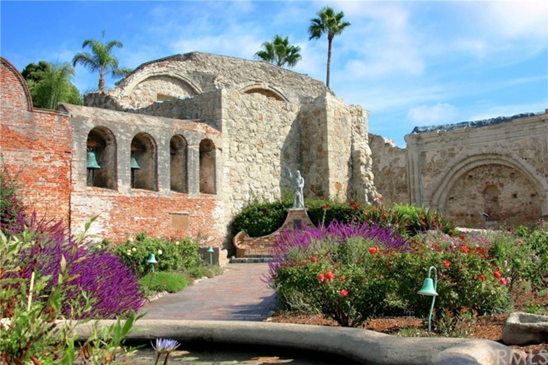 27547 Via Ramona, San Juan Capistrano CA: 