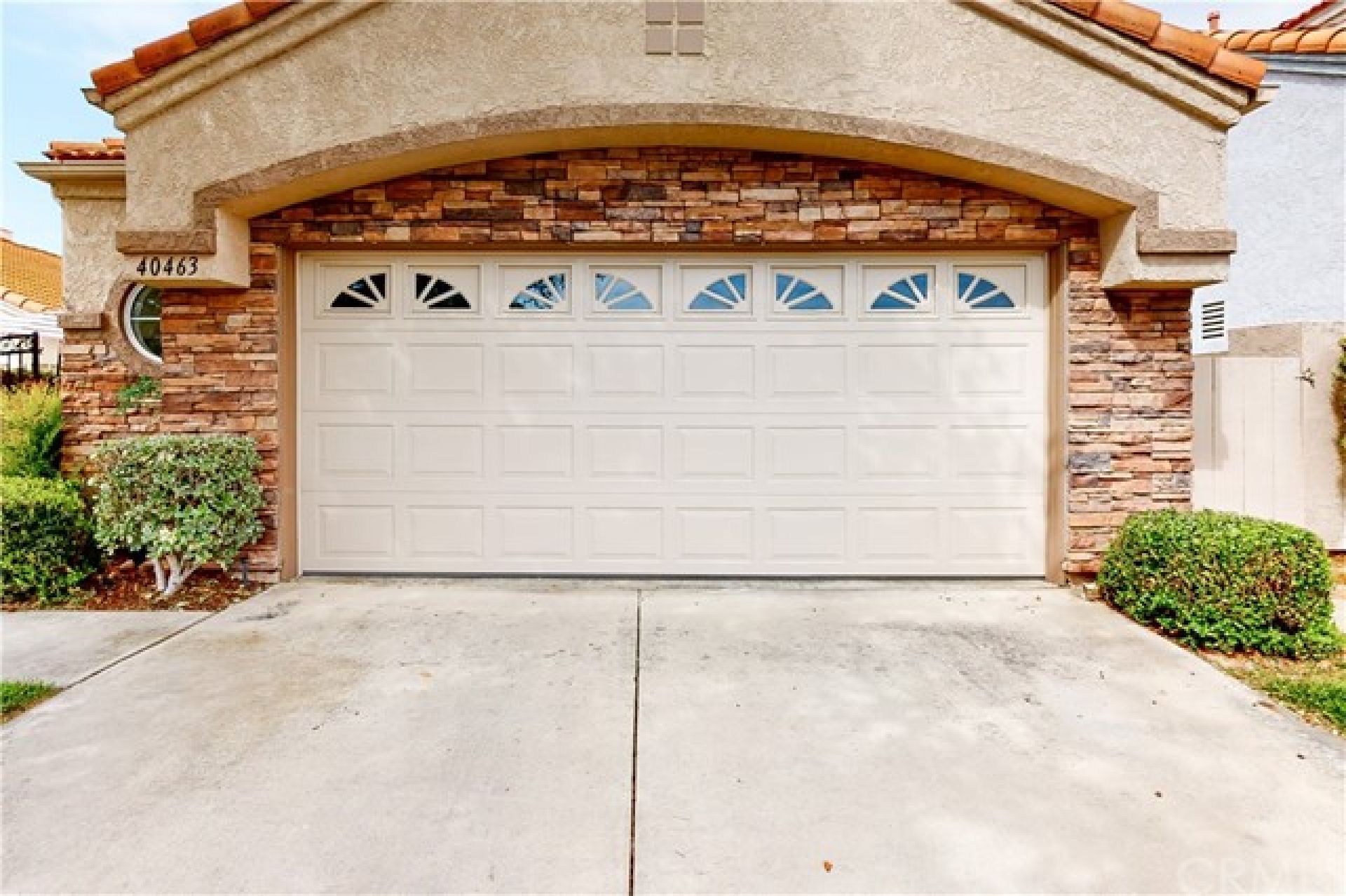 40463 Via Estrada, Murrieta CA: 