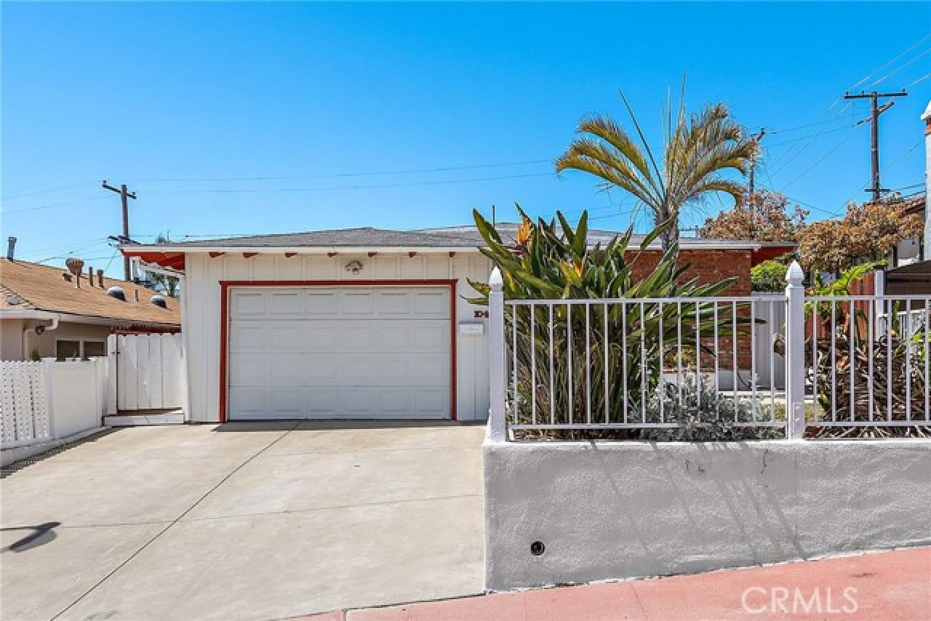 104 W Avenida Cadiz, San Clemente CA: 
